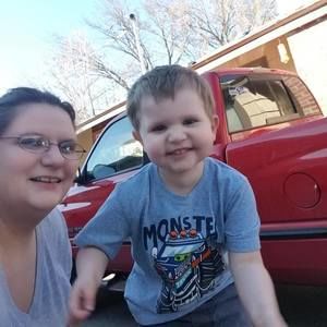 Meet your Posher, Farrah